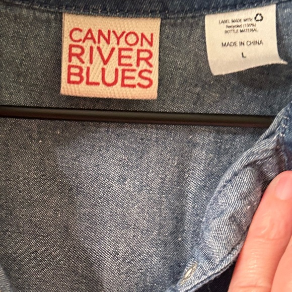 CANYON RIVER BLUES VTG Y2K Shirtdress with snap buttons. Size L - Picture 3 of 7
